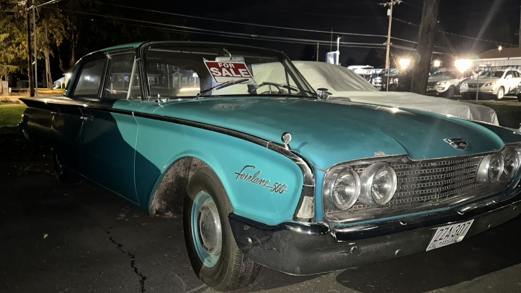 Picture of a vintage car seen on a trip to Oregon.